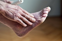 Common Signs of Poor Foot Circulation